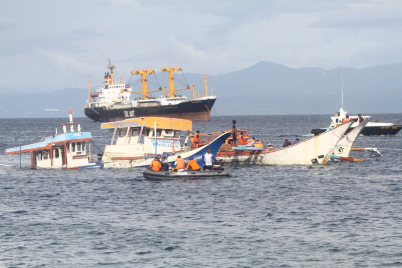 Indonesia Peringati HUT RI ke-71 Tenggelamkan Kapal Pencuri Ikan Disorot Asing